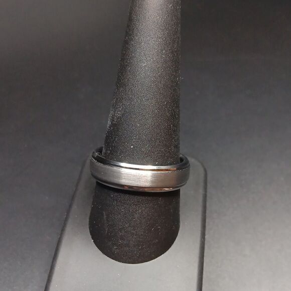 Tungsten Carbide Brushed Comfort Fit Ring Silver Size 10 New - Picture 4 of 5